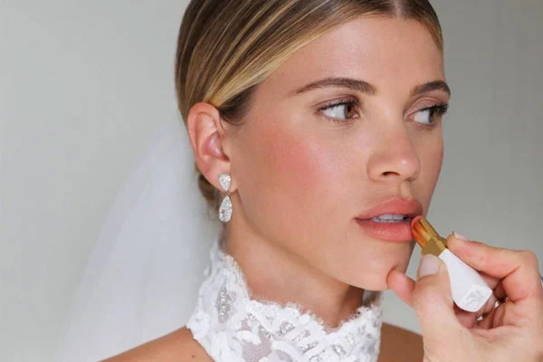 history of-bridal makeup