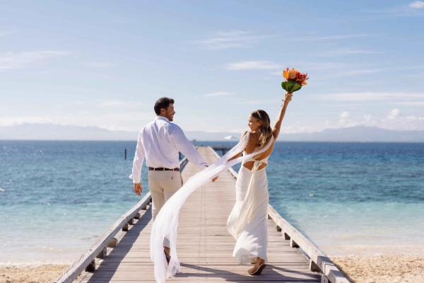 Choosing the Perfect Time for Your Beach Wedding Ceremony