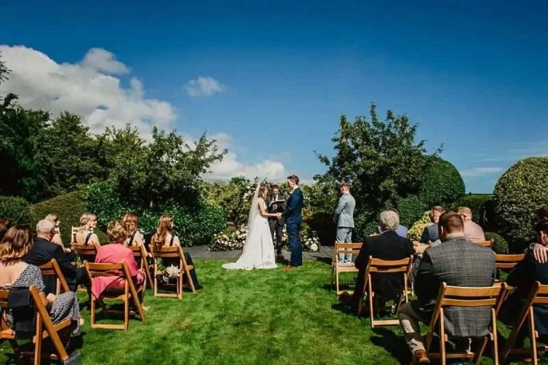 Seeking assistance from a Persian wedding vow writer