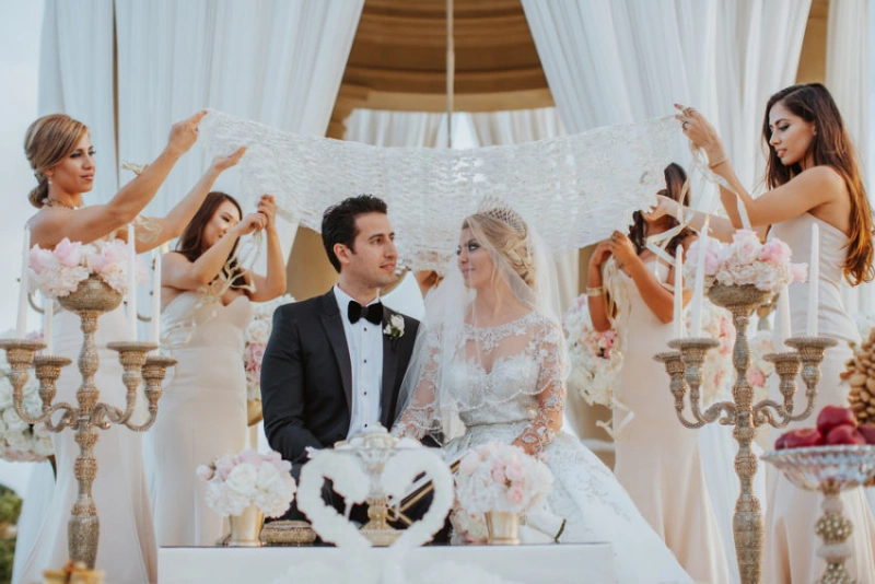 The Essential Differences Between Persian and Western Weddings