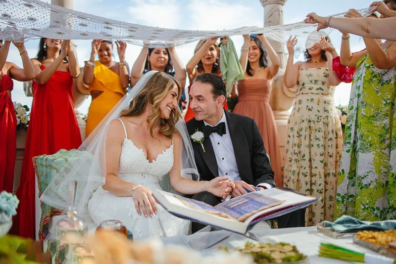Understanding Persian Weddings: Traditions and Customs