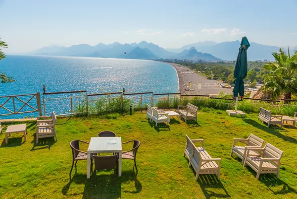 What Does Antalya, Turkey Actually Feel Like?
