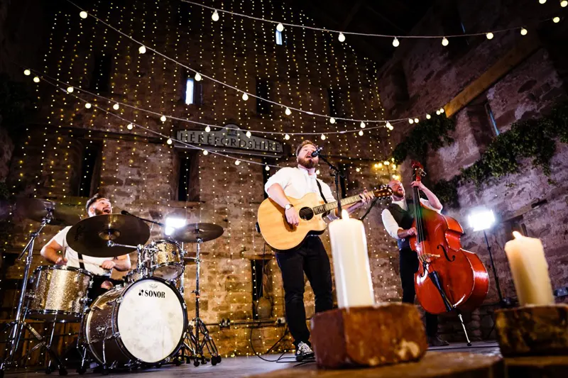 Choosing Music and Entertainment for Your Wedding in Antalya, Turkey