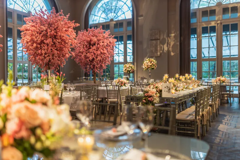 A luxurious wedding ceremony at a historic palace in Istanbul, representing one of the top Istanbul wedding venues for an unforgettable experience.