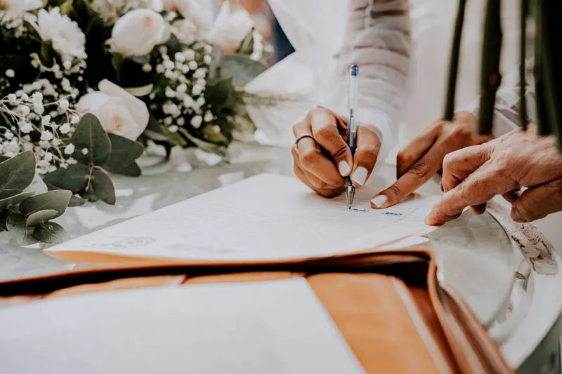 Key points to consider in a Turkey wedding venue contract for international couples, including currency and language specifics.