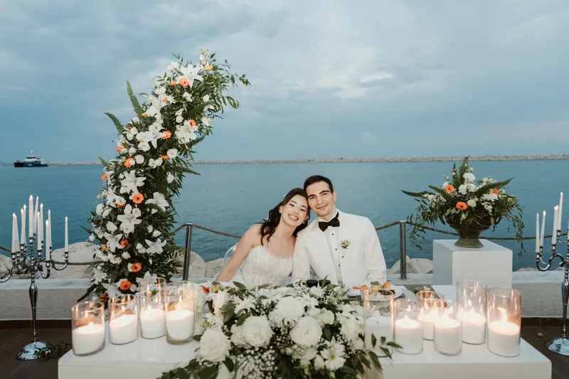Detailed setup of a villa wedding in Antalya, highlighting the intricate decor and arrangements essential for a perfect ceremony.
