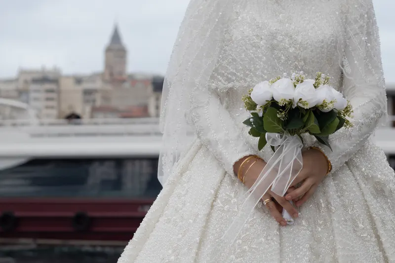 Guests enjoying a multi-day wedding in Istanbul, perfectly coordinated to avoid traffic and maximize celebration time.