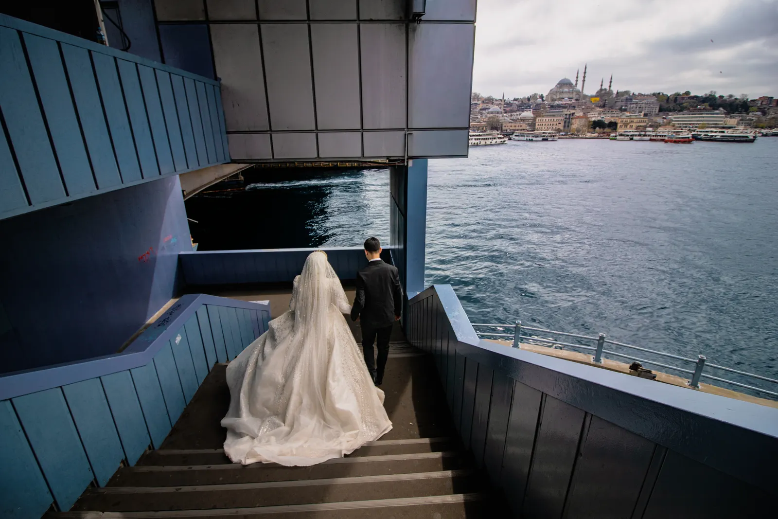 Istanbul wedding guest transport route and return planning